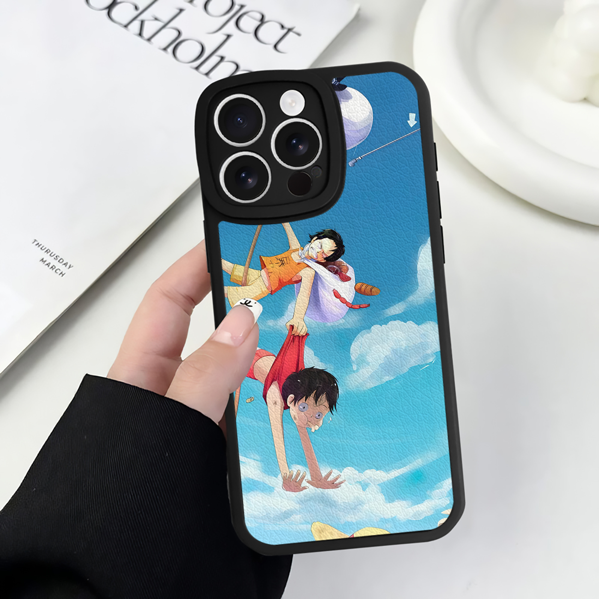 （画像用） ワンピース ONE PIECE 【iPhone 16シリーズ対応】シリコンスマホケース（レザー調） 材質：シリコン
